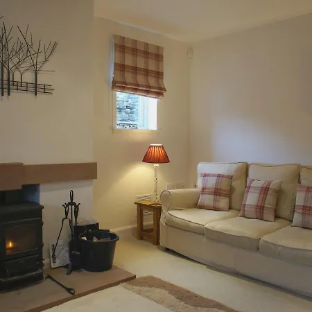 Holiday home Margaret House *